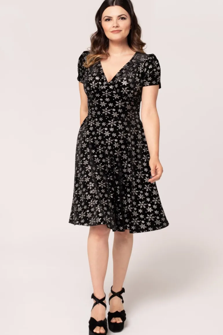 Eve Dress>Hell Bunny Hot
